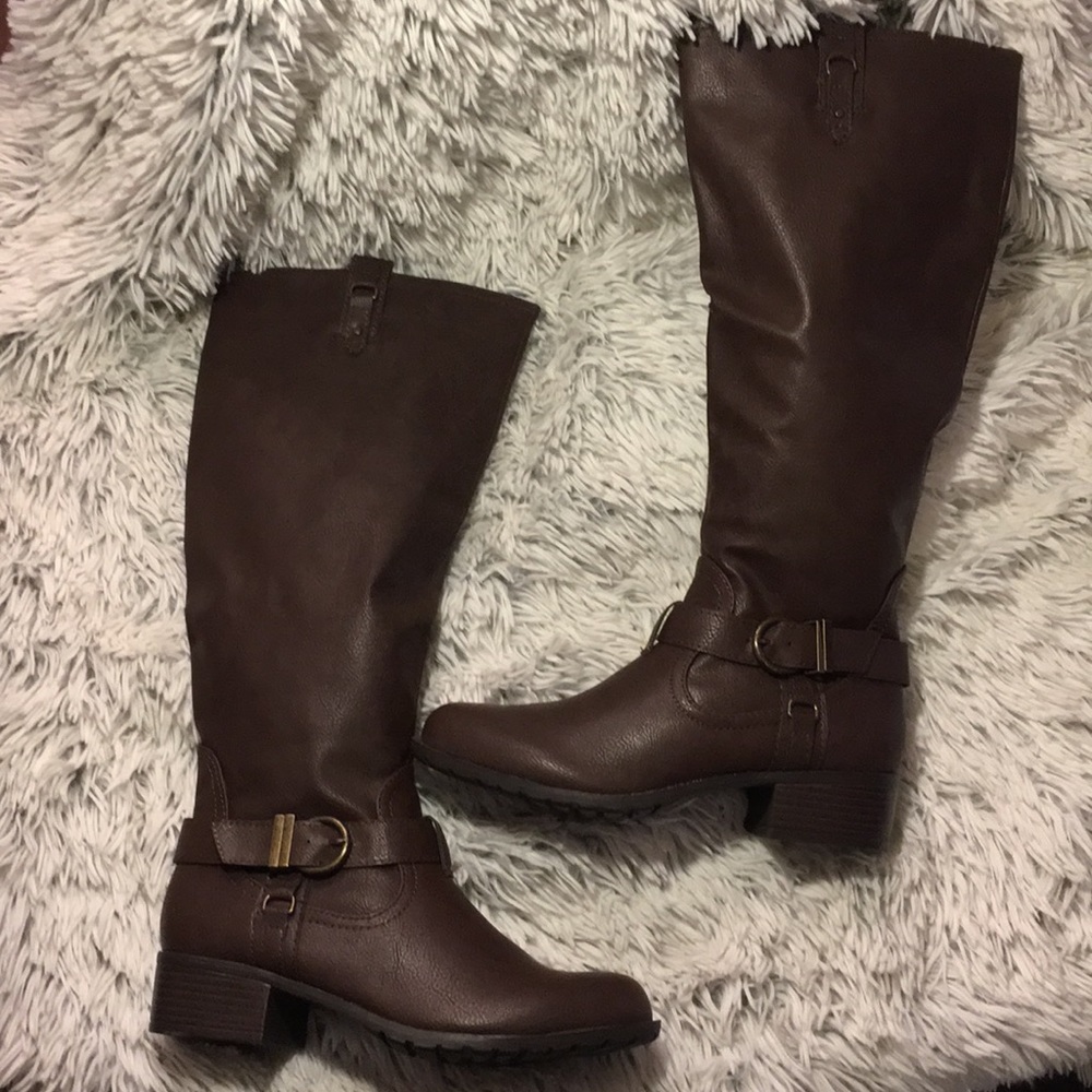 New Brown Rampage Boots Sz 7